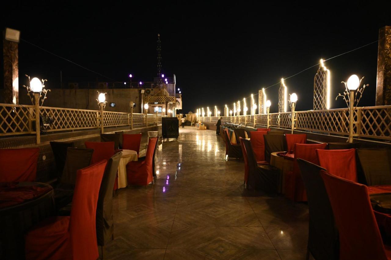 Hotel The Shah Imperial Gwalior Exterior foto